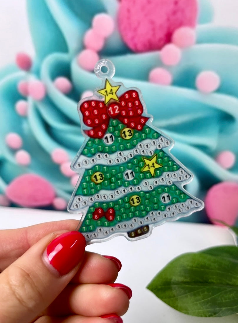 Diamond Painting XMAS Schlüsselanhänger "Weihnachten" 12 Stück Anhänger (K701)