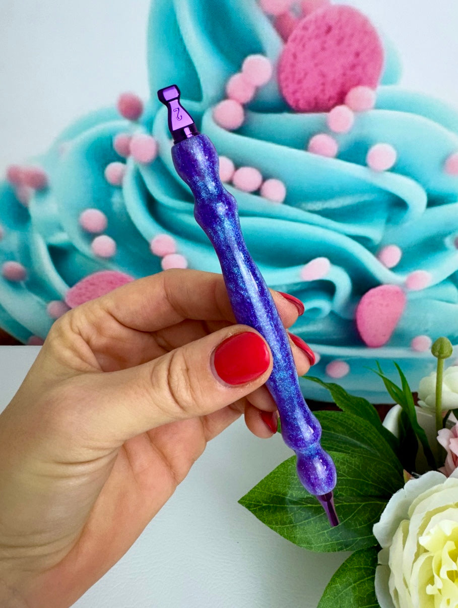 Diamond Painting Harz "Slim-Ergo-Stift" lila (inkl. Metallaufsätze)