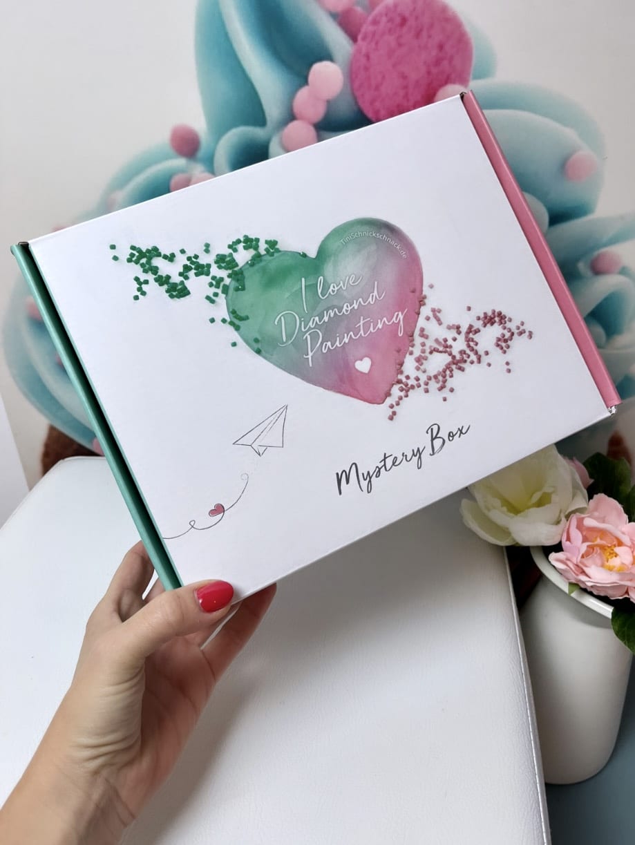 Diamond Painting CoverMinder "Mystery Box" 10 Stück (unveröffentlichte CM)