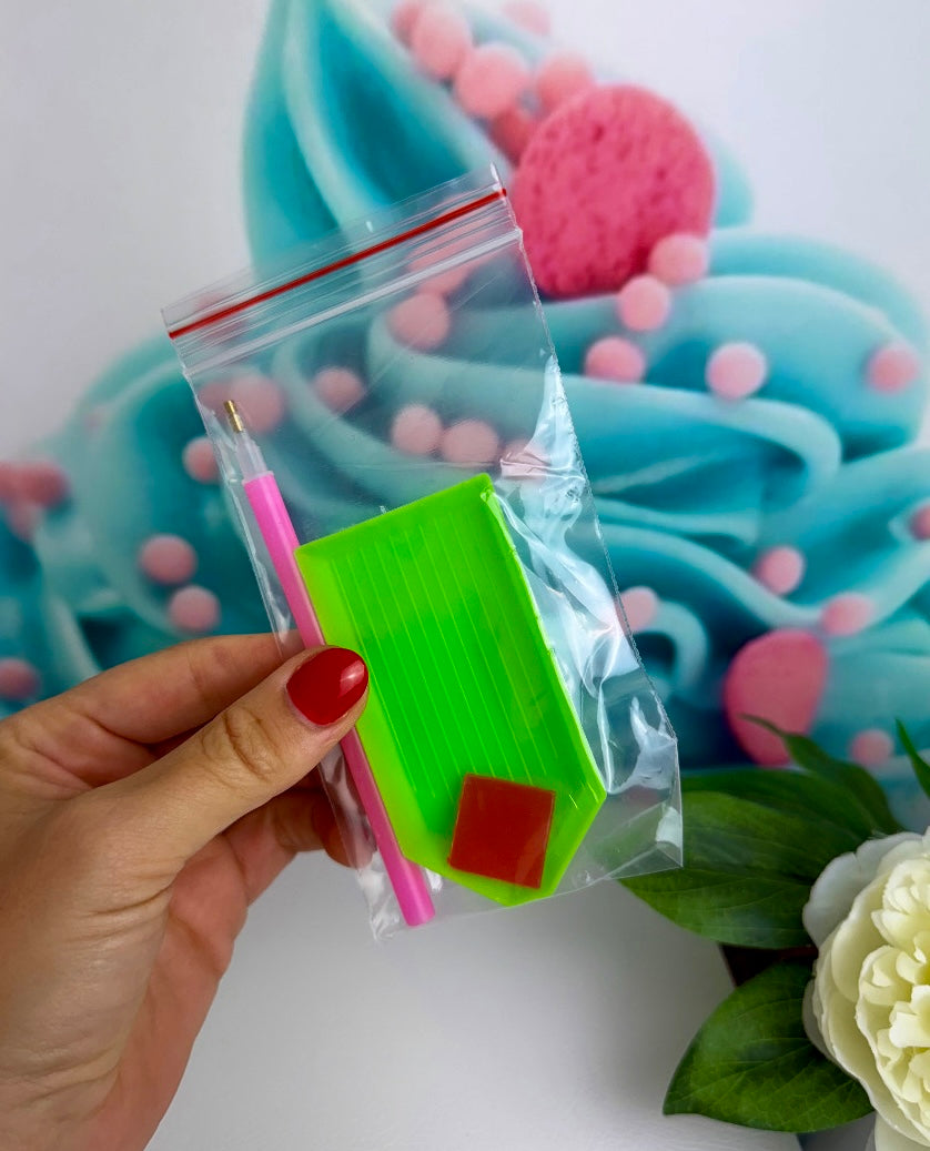 Diamond Painting Halloweenkranz / Anhänger "Cute Nightmare" 23x24cm (AH1918)