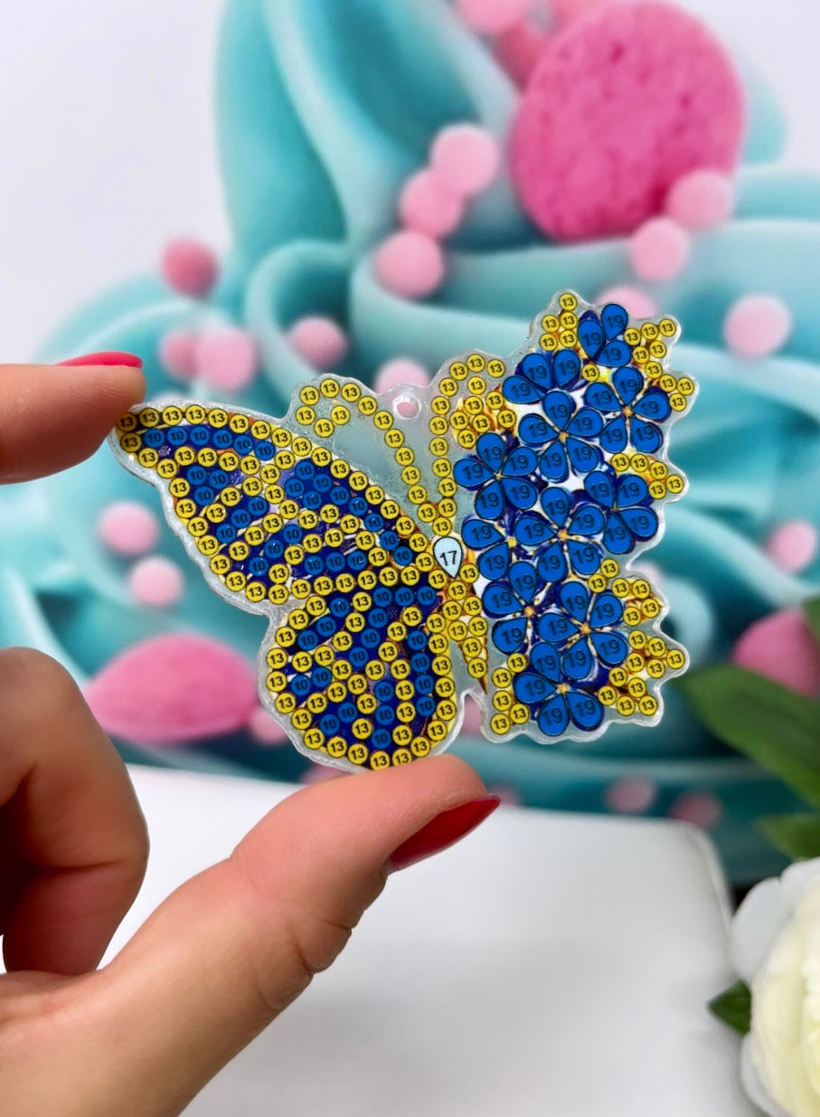 Diamond Painting Anhänger "Funkel-Schmetterlinge" 6 Stück 5x7cm (AH76)