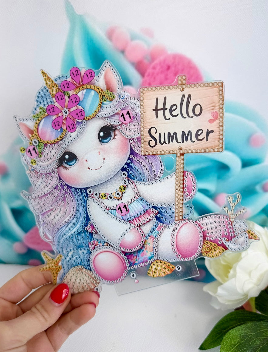 *VORVERKAUF! Diamond Painting Aufsteller Einhorn "Hello Summer" 19x19cm