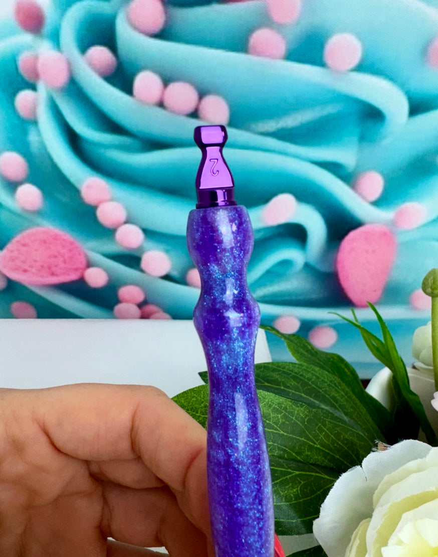 Diamond Painting Harz "Slim-Ergo-Stift" lila (inkl. Metallaufsätze)