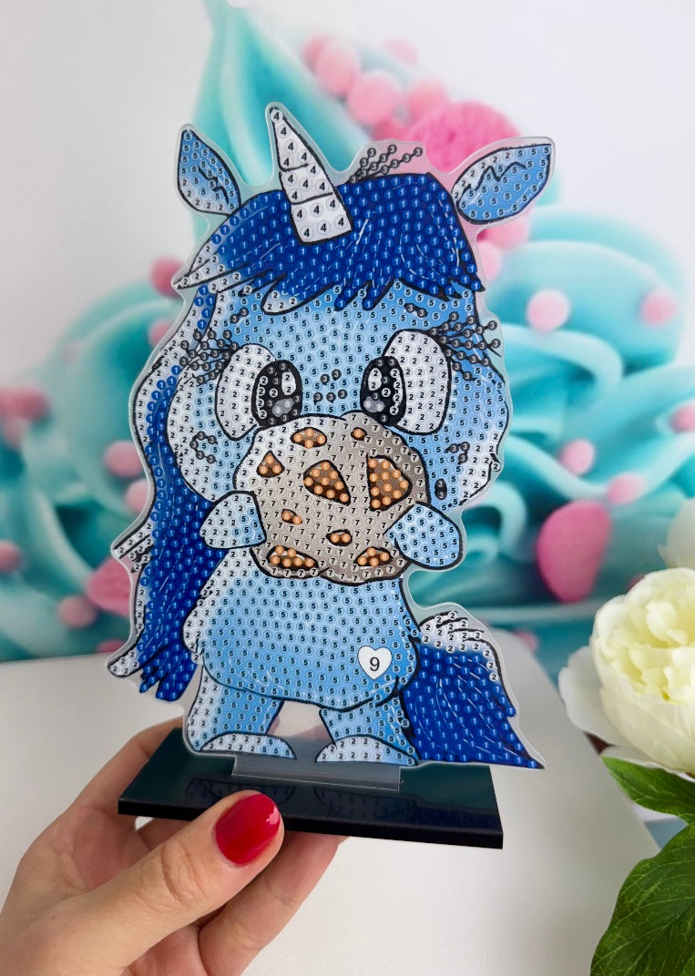 Diamond Painting Schnubbirella Aufsteller - Schnubbi "Krümelhorn" 13x29cm