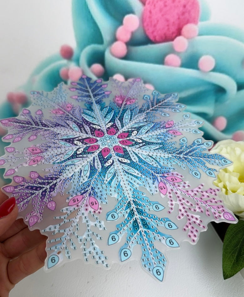 *VORVERKAUF! Diamond Painting XMAS Anhänger "Kristall-Schneeflocke" 20x25cm (AH110)