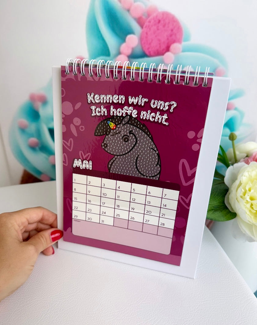 Diamond Painting Pummeleinhorn Tischkalender "Grummeleinhorn" Kalender 2026 (2.Wahl!)