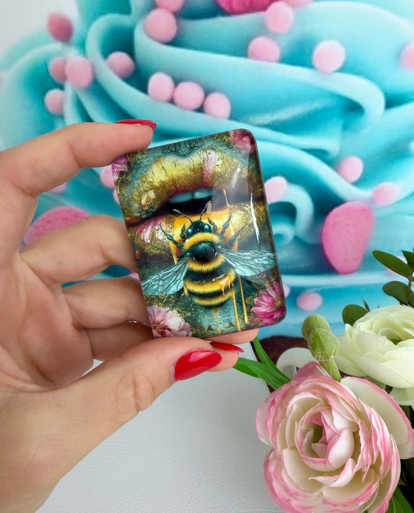 Diamond Painting Cover Minder "Honey Lips" (CM)